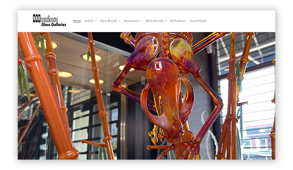 screenshot of illuzion glass galleries website